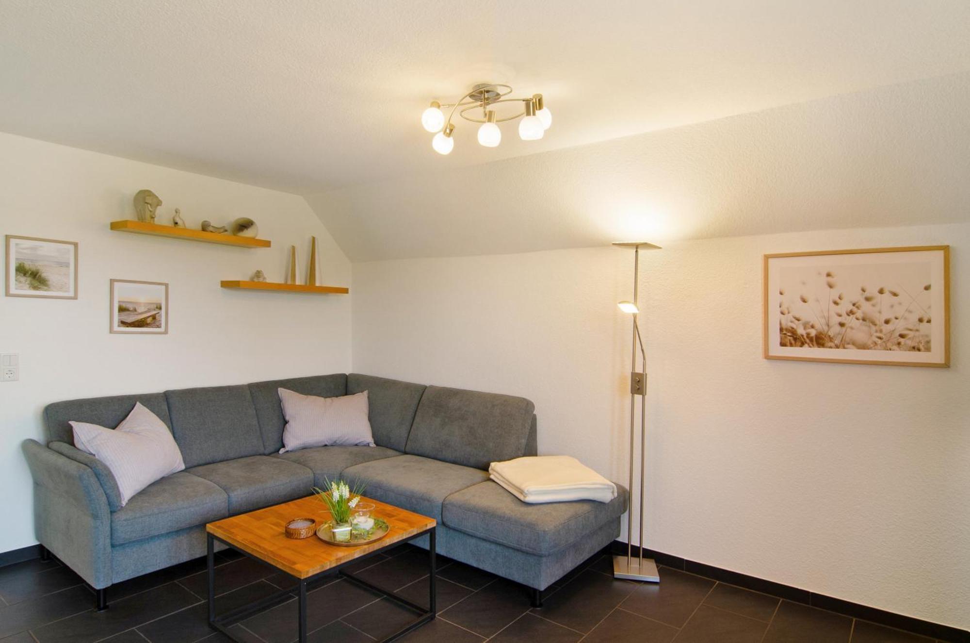Ferienwohnung Goesmann Zetel Esterno foto